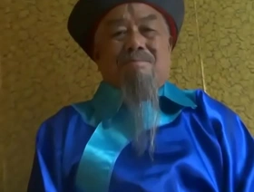 亚洲父亲和儿子从事热气的同性恋性爱 thailand gay porn sex