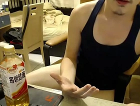 亚洲独奏同性恋表演 hot suit gay porn