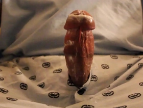 亚洲男人乐于与润滑剂达到高潮 korean gay office porn