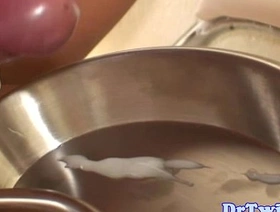 亚洲医学生的亲密时刻与患者达到高潮 hot gay wrestling porn