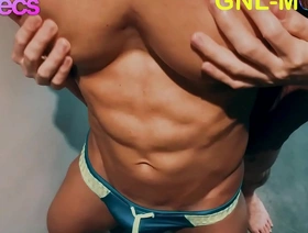 大胸腔的同性恋亚洲人让他的乳头感到满意 hot guys porn gay