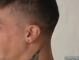 同性恋业余的屁股在高清视频中被砸了 chinese muscle daddy gay porn