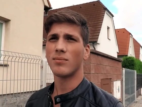 年轻人喜欢户外肛交以获得经济利益 gay porn korean drama