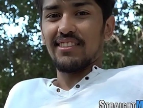 同性恋业余的玩具使自己愉悦 korean gay porn cam