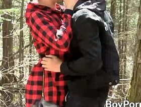 两个twinks喜欢大公鸡的户外吮吸课 gay ass hot porn