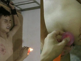 同性恋BDSM：亚洲奴隶的蜡和束缚 hot gay asian muscle porn