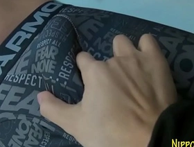 高清POV手撞与日本Twink的乳头游戏和暨 japan jin gay porn