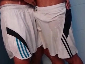 亚洲twink得到口交 chinese gay porn teen