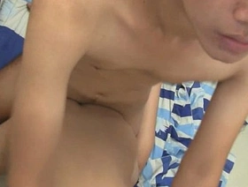 无鞍同性恋twink得到医疗口交 hot hairy men gay porn