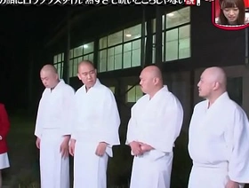 才华横溢的日本男人在同性恋电视节目中展示自己的技能 vintage chinese gay porn