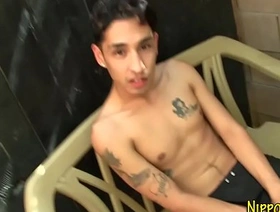 同性恋家伙用大公鸡自慰 korean police gay porn