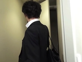 日本螺柱返回酒店进行淋浴混蛋视频 chinese gay porn spankbang