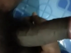 Soloboy在洗手间下车 chinese toilet gay porn