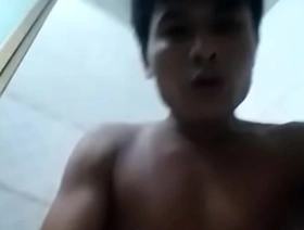 越南男孩唐在北边界的独奏冒险 thailand daddy gay porn