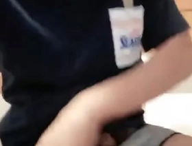 验证视频：越南Soloboy喜欢看色情和自慰 gay porn korean gif