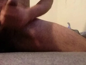 亚洲独奏男孩探索他的欲望 brazilian hot gay porn