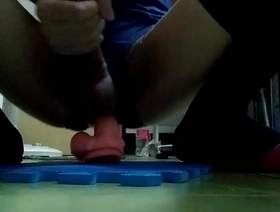 亚洲crossdresser沉迷于独奏肛门 korean gay moan porn